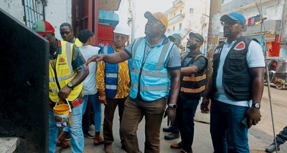 Ministry of Public Works & the Liberia Water and Sewer Cooperation Collaborate  to Restore Sanity to Monrovia City