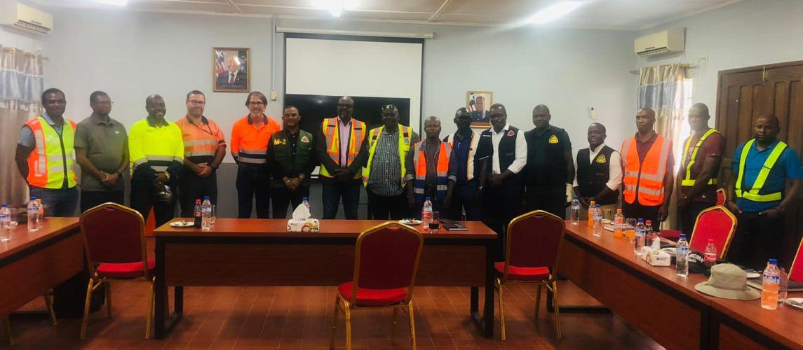 MPW Inspects Road Corridors from Ganta to Sanniquellie; Sanniquellie to Yekepa